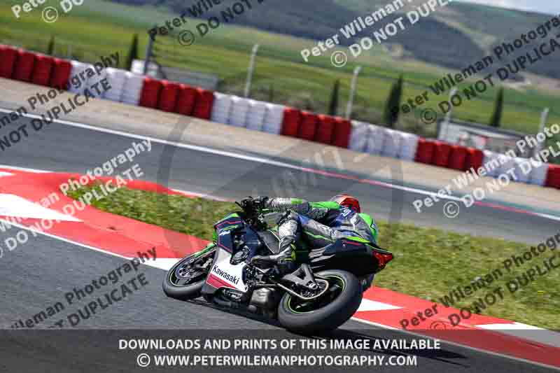 cadwell no limits trackday;cadwell park;cadwell park photographs;cadwell trackday photographs;enduro digital images;event digital images;eventdigitalimages;navarra;no limits trackdays;peter wileman photography;racing digital images;trackday digital images;trackday photos